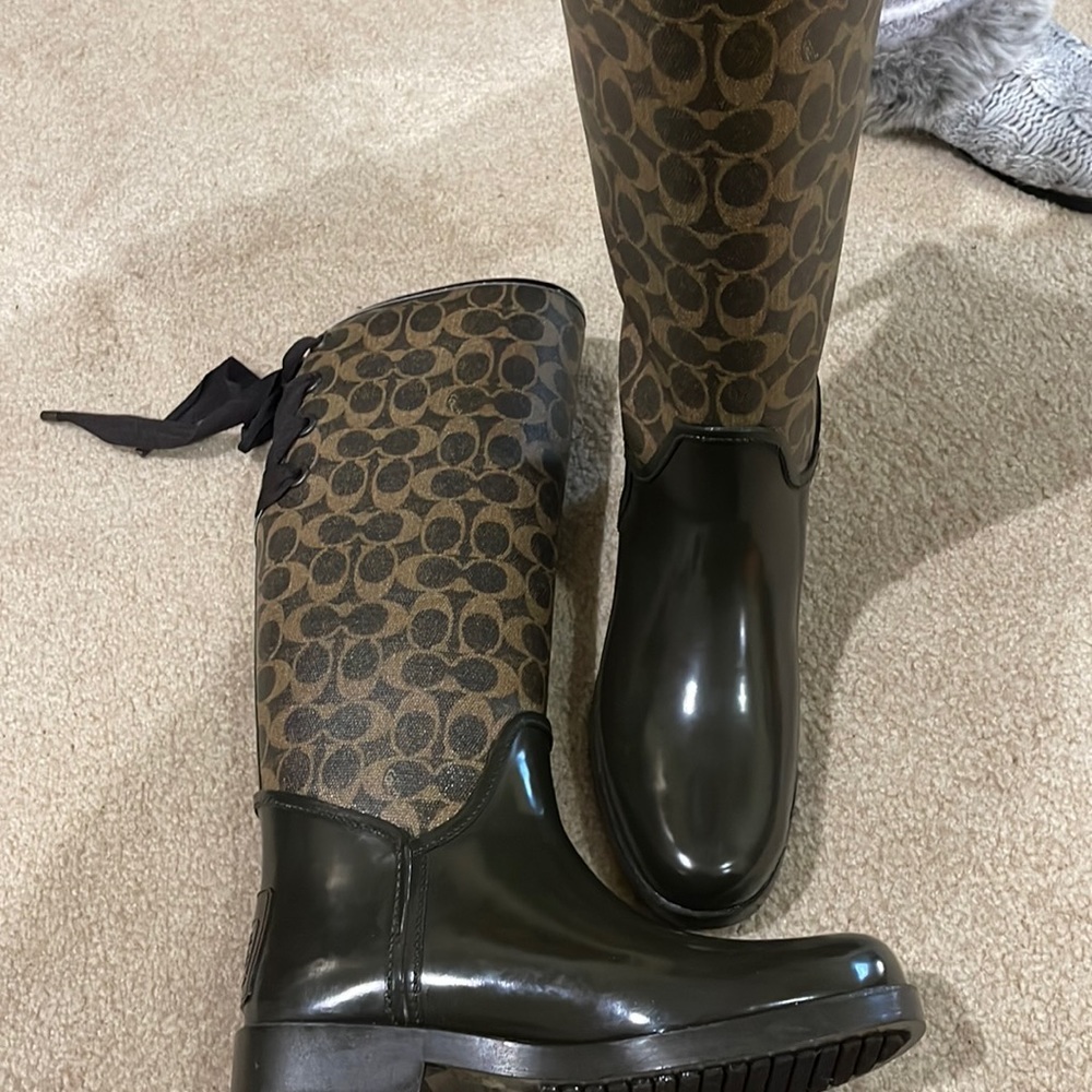 Coach rainboots